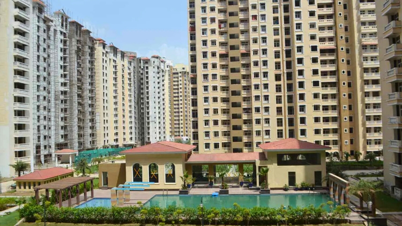 446 Amrapali Silicon City Flats Sold to AU Real Estate