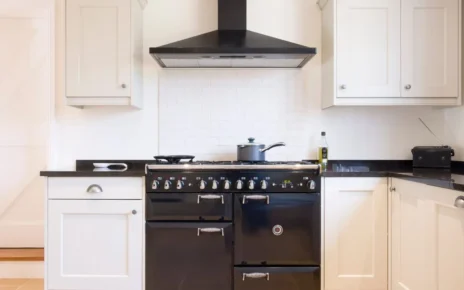How to Choose the Right Chimney for Your Kitchen