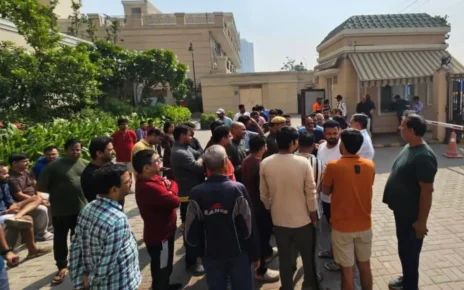 ATS Happy Trails Residents Protest Against Facility Cuts, Greater Noida West