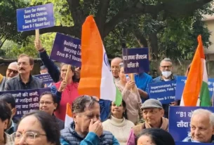 Vasant Kunj Residents Protest Delhi