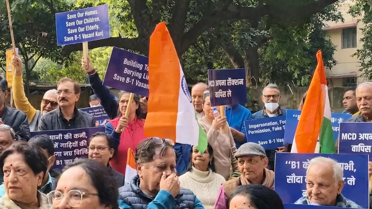 Vasant Kunj Residents Protest Delhi