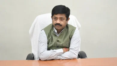 UP Industry Minister Warns Noida Authority Over Corruption
