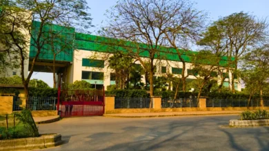 A Front View of Central Square Plaza-IV in Delhi