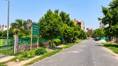 Noida Sector 105 Residents Question Labour Cess Notices Over Previous Payments and Resale Homes